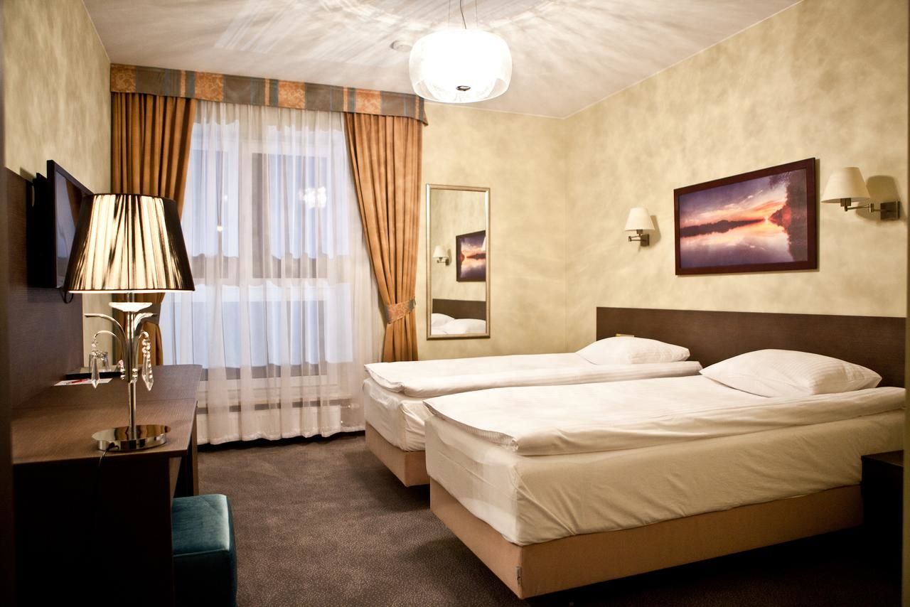 Отель Hotel Sokołowska Airport Modlin Новы-Двур-Мазовецки-27